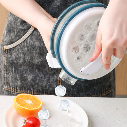 2 in 1 Tragbare Kreative Flasche für Eiswürfel